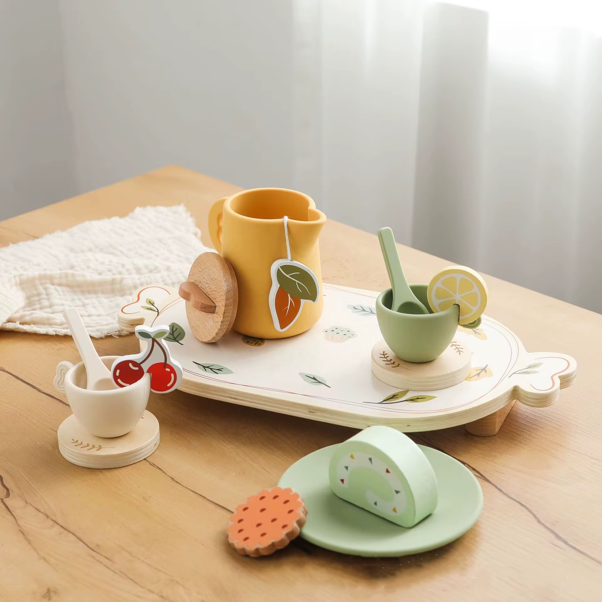 Wooden & silicon Tea set