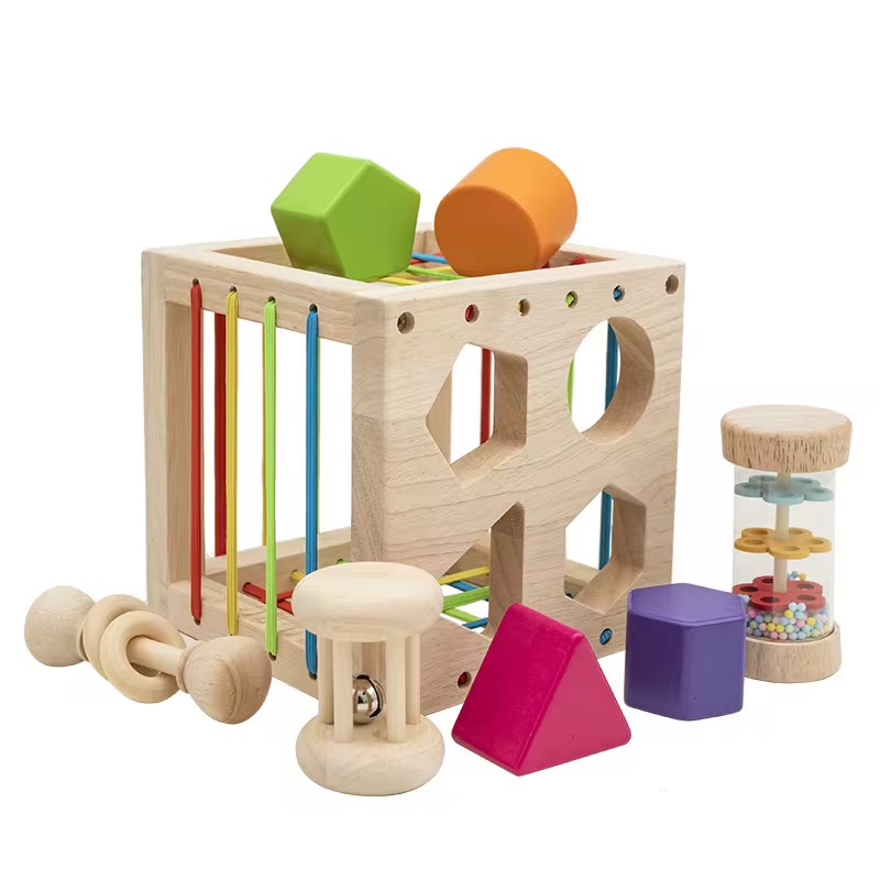 Shapes sorting and sensory set