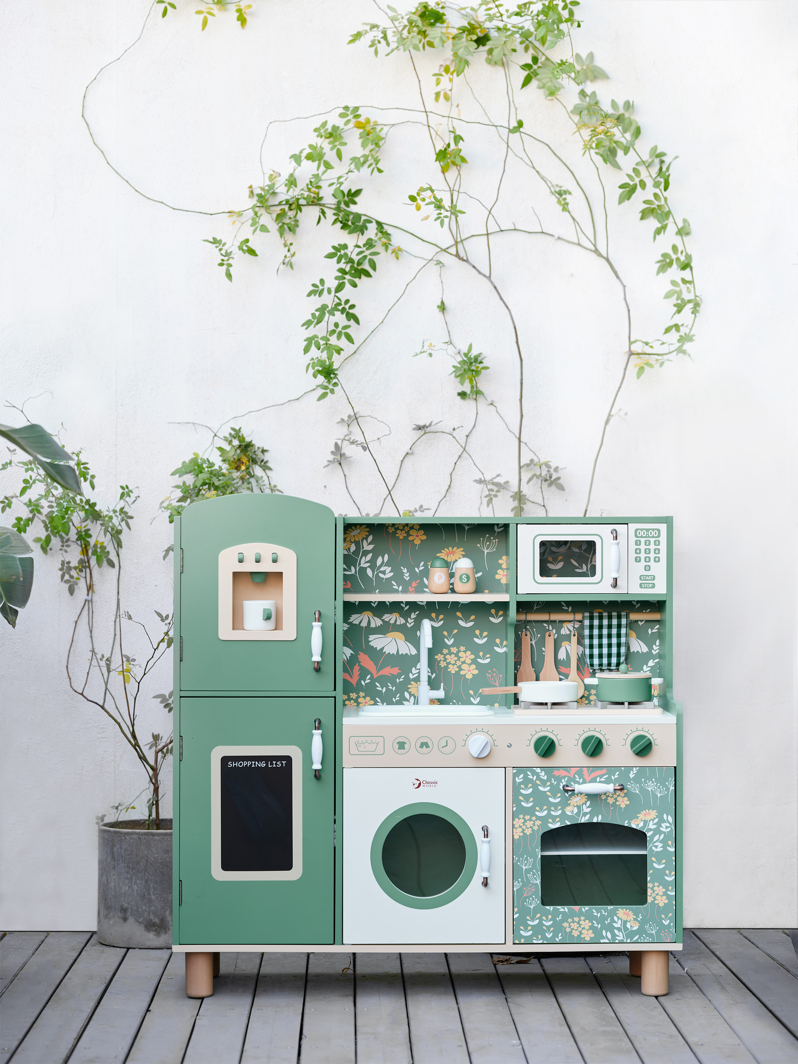 Green vintage kitchen 